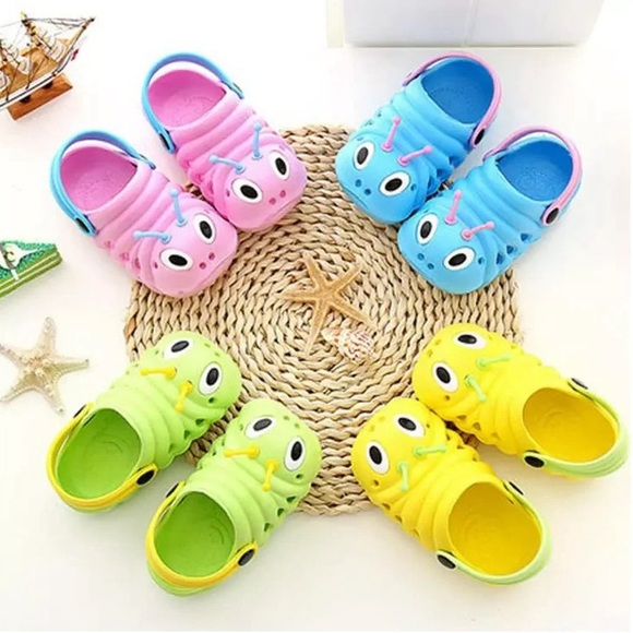 Princess style slip-on sandals with rhinestones for girls, Mary Jane, flat shoes - Picture 7 of 8